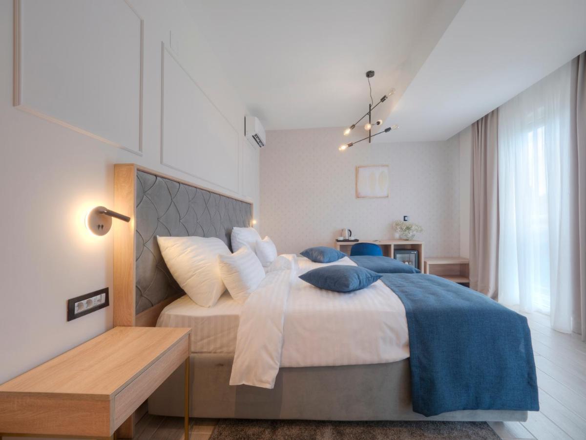 Hotel Idila
